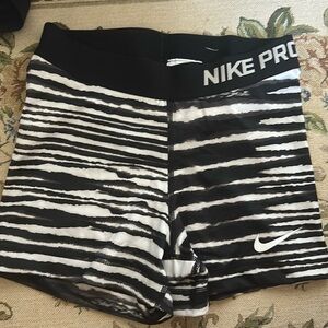 Nike pro zebra print